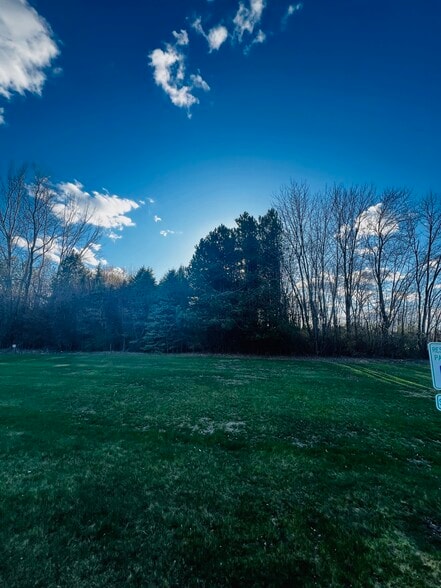 9204 Haligus Rd, Huntley, IL à vendre - Photo du bâtiment - Image 3 de 9