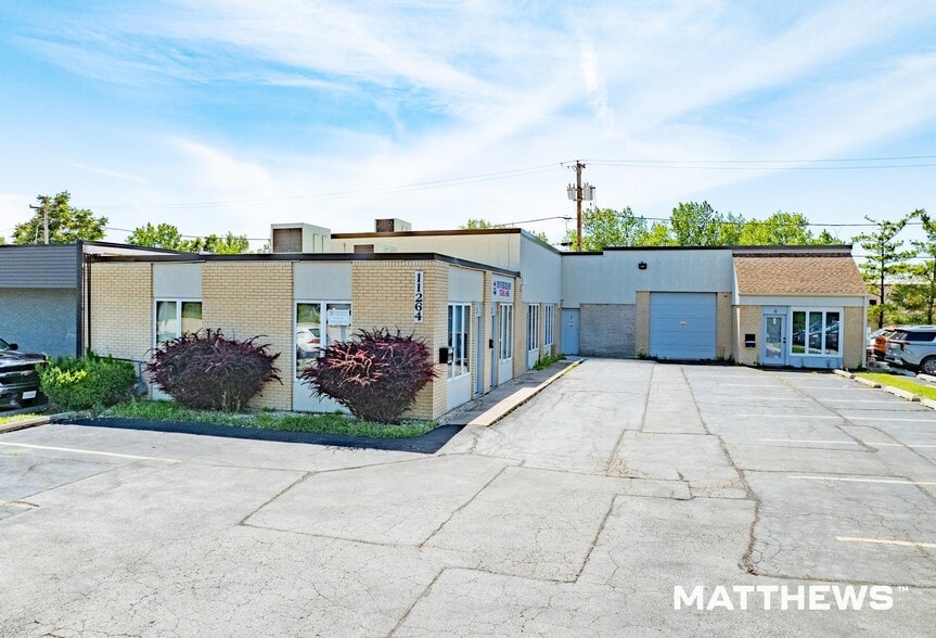 11264 Southwest Hwy, Palos Hills, IL for sale - Building Photo - Image 2 of 4