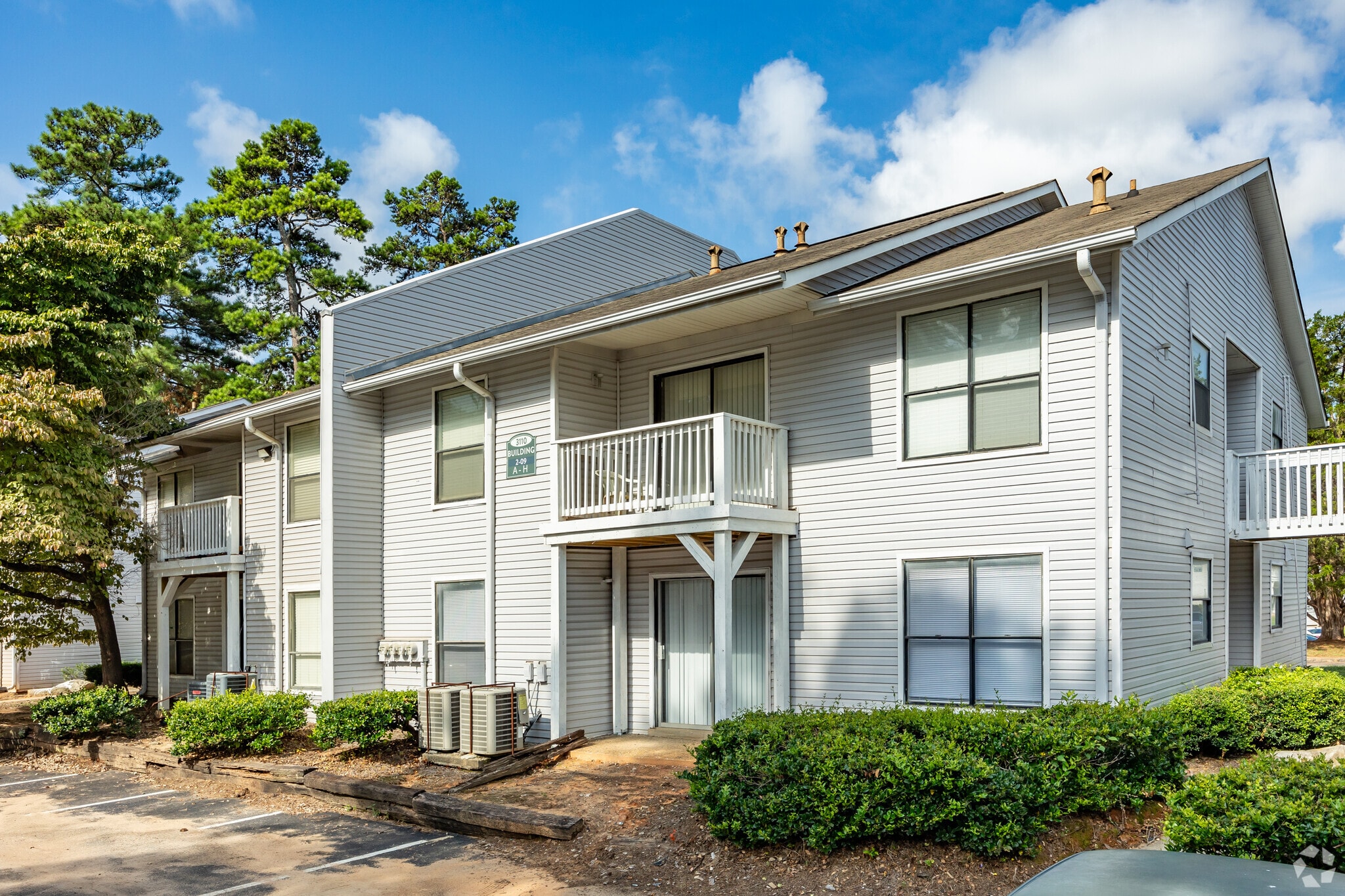 3100 Godby Rd, College Park, GA for sale Primary Photo- Image 1 of 31