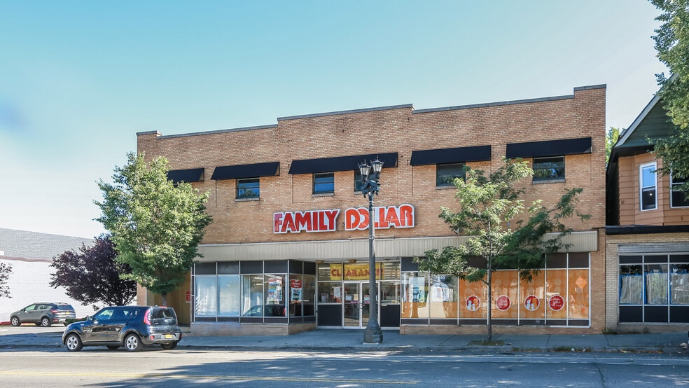 2250 Seneca St, Buffalo, NY à vendre - Photo du bâtiment - Image 3 de 3