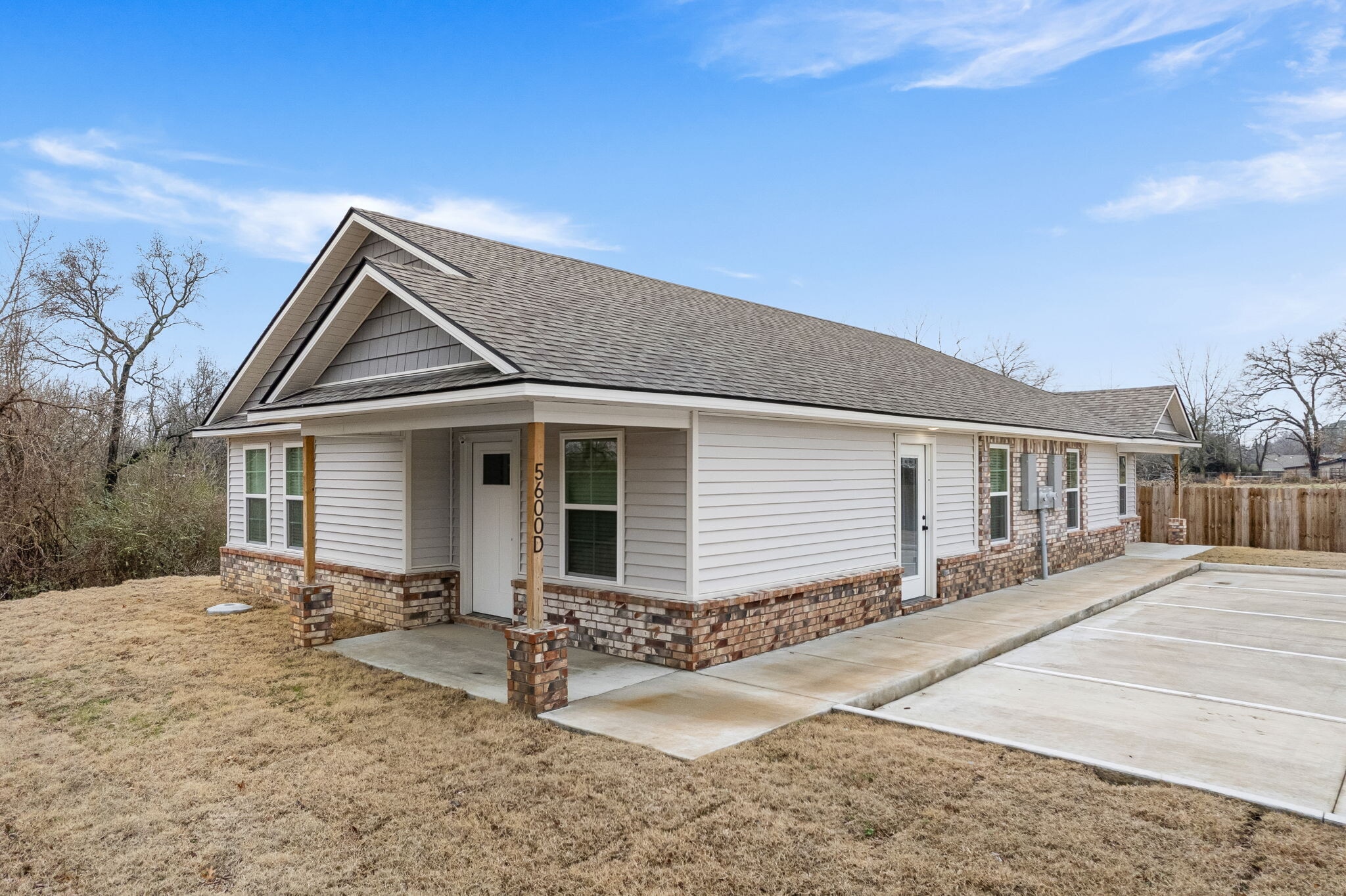 5600 Spradling Ave, Fort Smith, AR for sale Primary Photo- Image 1 of 26
