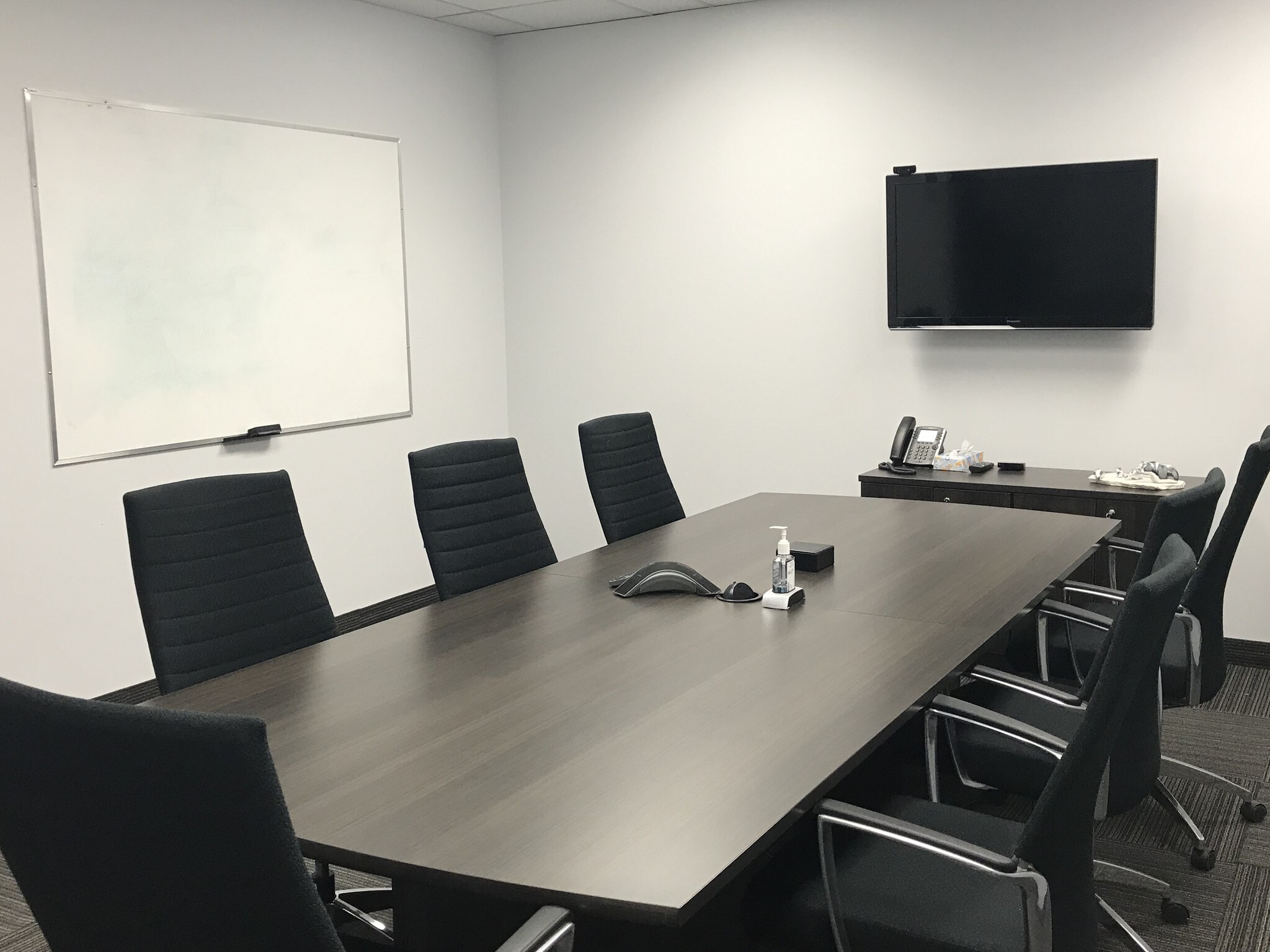 1 Eva Rd, Toronto, ON for lease Interior Photo- Image 1 of 3