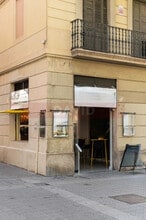 Retail in Barcelona, Barcelona for lease Interior Photo- Image 2 of 18