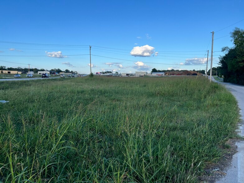6100 Block U.S. 60, Brookline, MO for sale - Primary Photo - Image 1 of 3