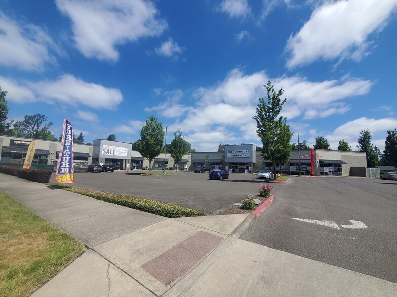 1776 NW Fairview Dr, Gresham, OR for lease - Building Photo - Image 2 of 7