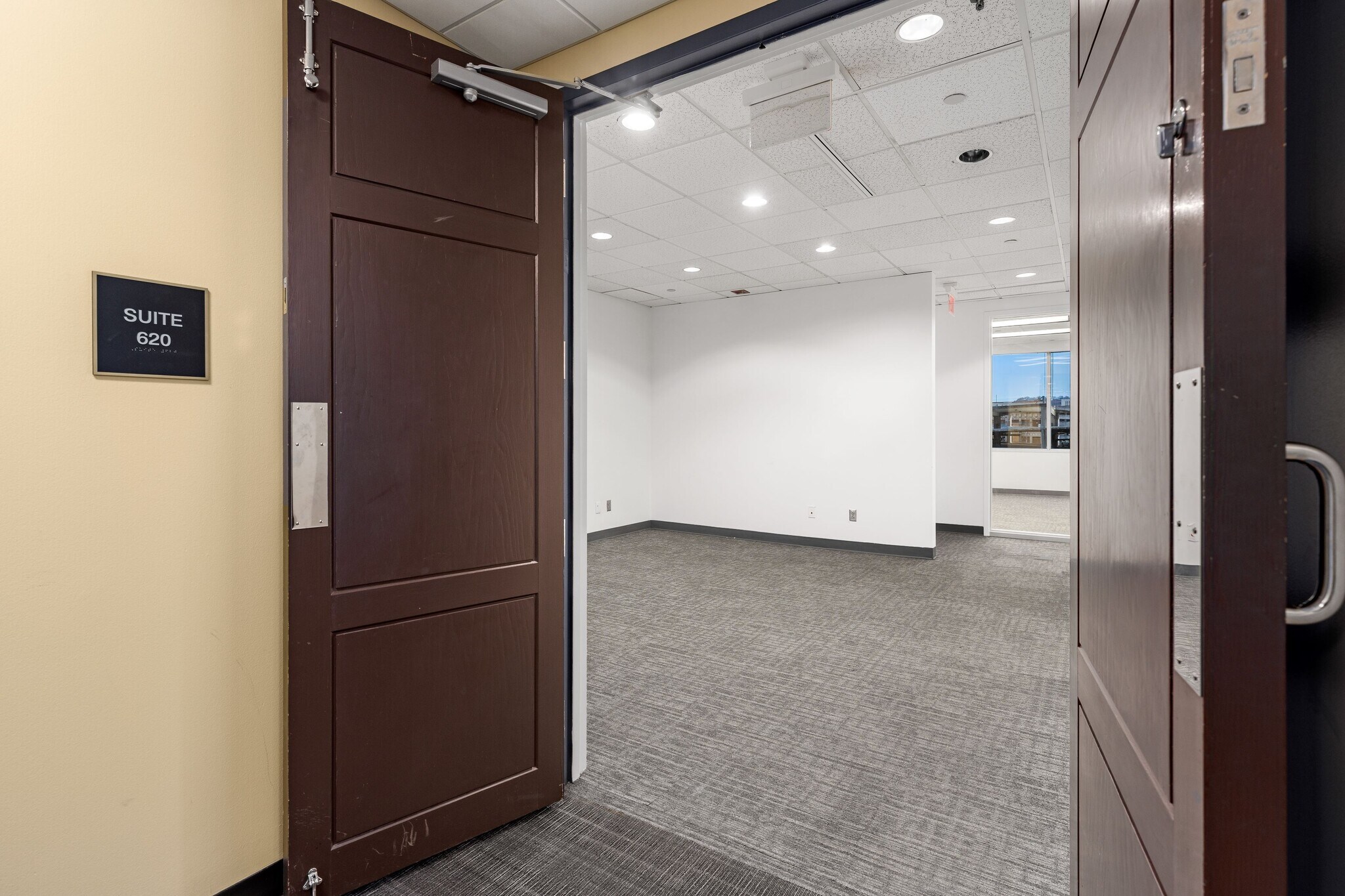 505 20th St N, Birmingham, AL à louer Photo intérieure- Image 1 de 12