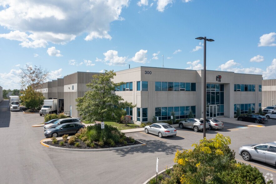 300 Spinnaker Way, Vaughan, ON à vendre - Photo principale - Image 1 de 1