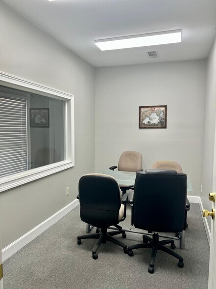 1244 Beaver Ruin Rd, Norcross, GA à louer - Photo du bâtiment - Image 2 de 7