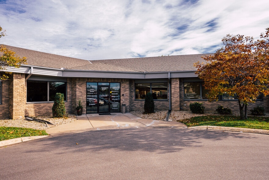 19232 Evans St NW, Elk River, MN for lease - Building Photo - Image 3 of 6