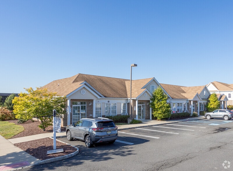 250 Old New Brunswick Rd, Piscataway, NJ for lease - Building Photo - Image 2 of 97