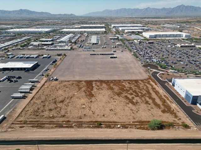 5620 W Lower Buckeye Rd, Phoenix, AZ à vendre - Photo du bâtiment - Image 2 de 5