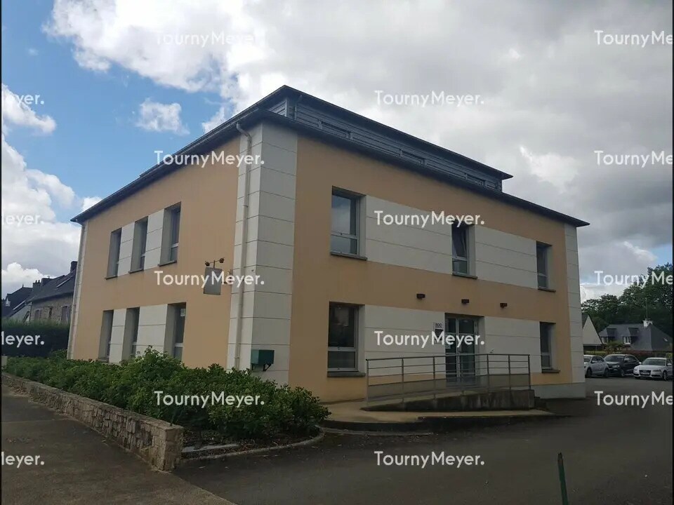 Bureau dans Betton à louer Photo du bâtiment- Image 1 de 5