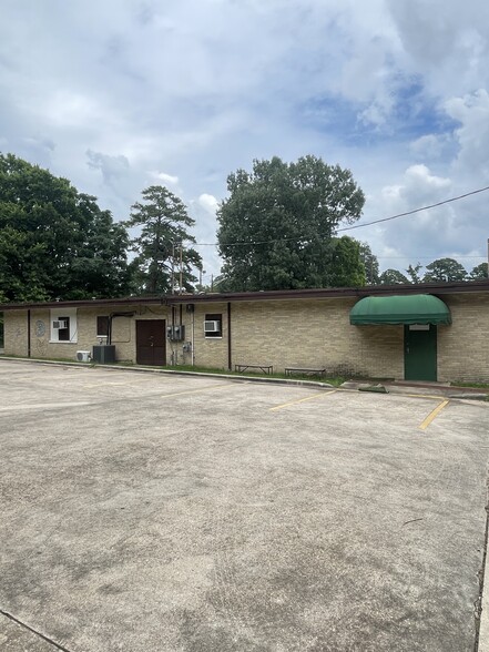 210 Kings Hwy, Shreveport, LA à vendre - Photo du bâtiment - Image 1 de 9