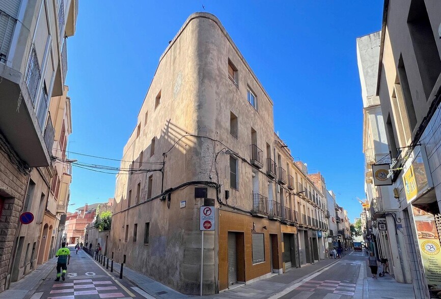 Multifamily in Igualada, Barcelona for sale - Primary Photo - Image 1 of 2