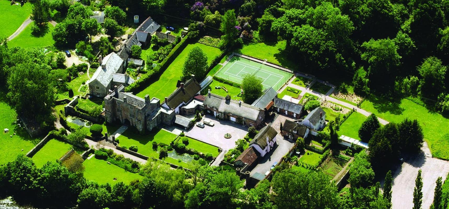 Bickleigh Castle, Bickleigh à louer Aérien- Image 1 de 6
