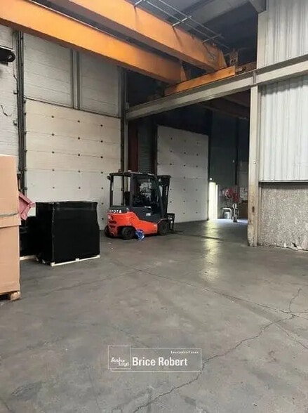 Bureau dans Béligneux à louer - Photo intérieure - Image 3 de 4