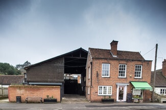 Plus de détails pour 23-25 Lower St, Stansted - Bureau, Local d'activités à louer