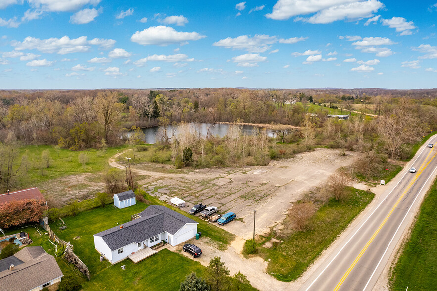 4501 Grange Hall Rd, Holly, MI for sale - Building Photo - Image 2 of 12