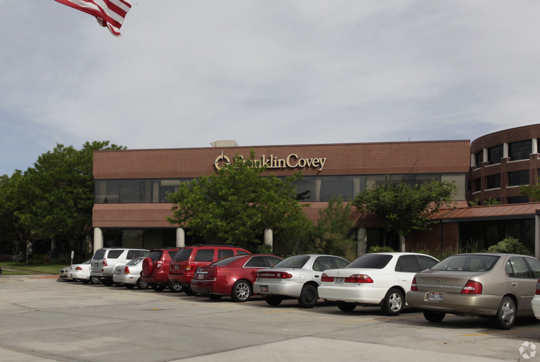 2250 W Parkway Blvd, West Valley City, UT à vendre Photo principale- Image 1 de 9