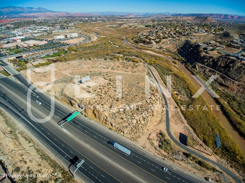 2100 S Convention Center Dr, St George, UT for sale - Building Photo - Image 3 of 10