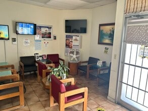 8333 NE 2nd Ave, Miami, FL for lease Interior Photo- Image 1 of 13