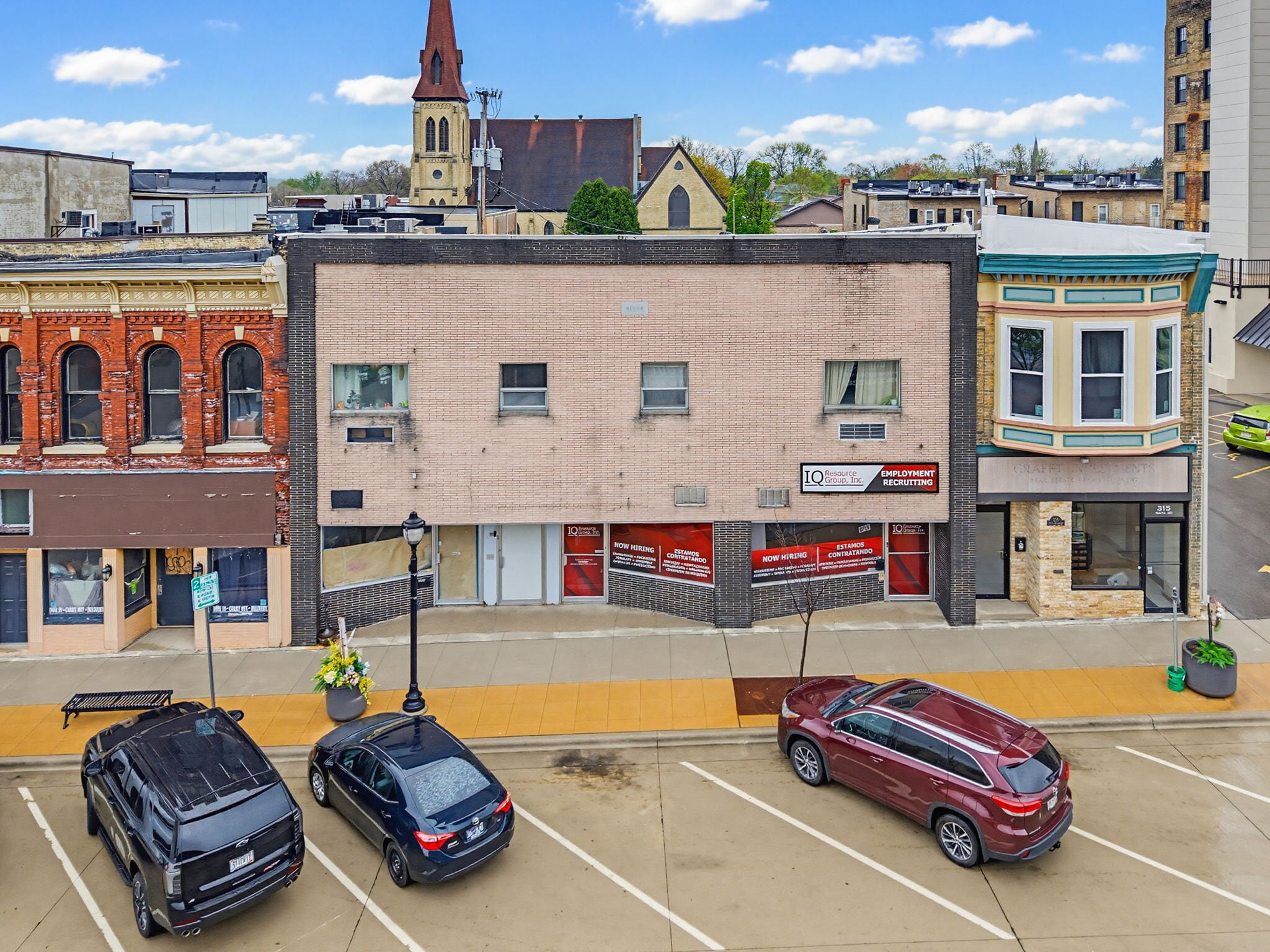 309-313 W Milwaukee St, Janesville, WI for sale Primary Photo- Image 1 of 34