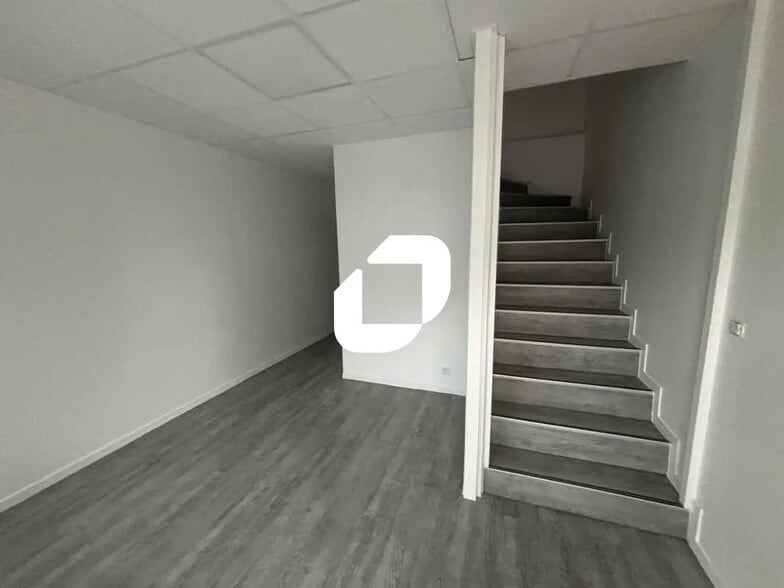 6 Rue De La Closerie, Lisses à louer - Photo intérieure - Image 3 de 19