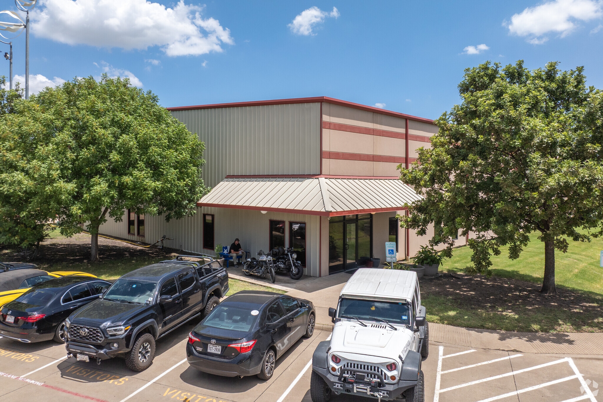 411 McKinney Pkwy, McKinney, TX for lease Building Photo- Image 1 of 5