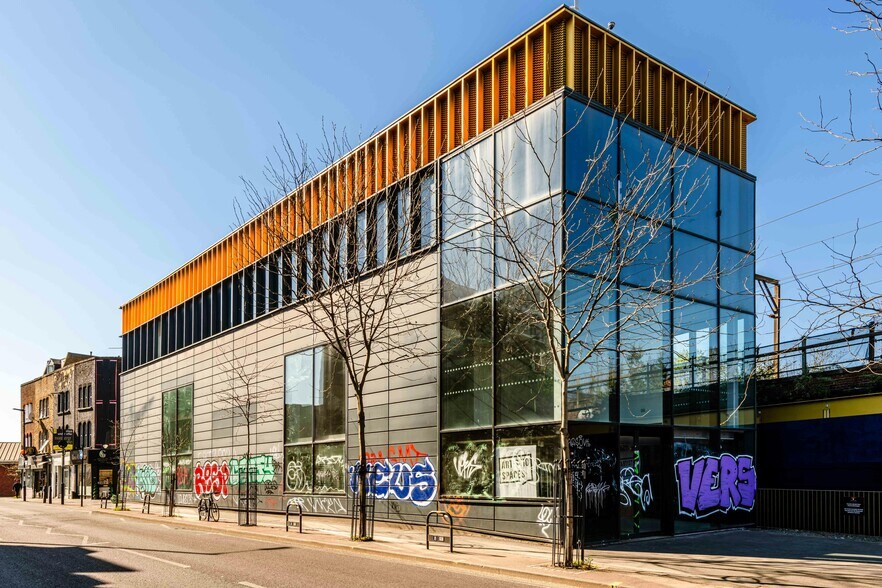 107-117 Morning Ln, Londres à louer - Photo du bâtiment - Image 2 de 17