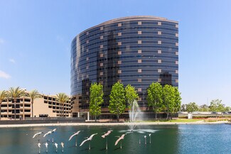 Plus de détails pour 4 Hutton Centre Dr, Santa Ana, CA - Bureau à louer