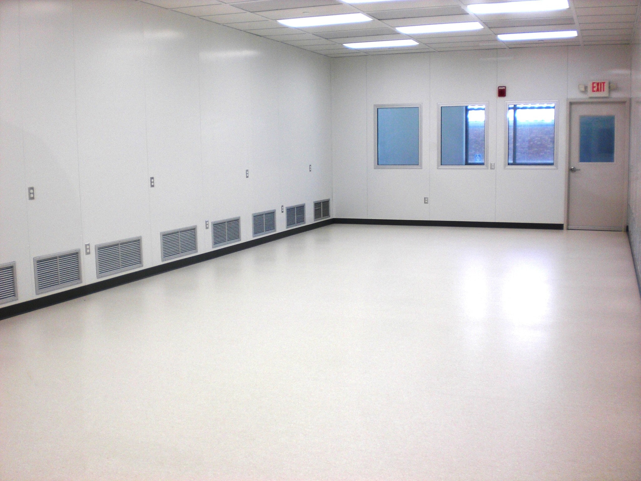 851 Irving Wick Dr W, Heath, OH à louer Photo intérieure- Image 1 de 2