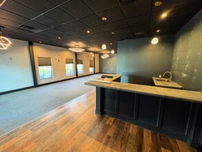 4063 N Goldenrod Rd, Winter Park, FL for lease Interior Photo- Image 2 of 7