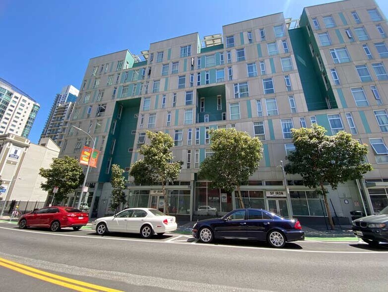 545 Folsom St, San Francisco, CA à louer - Photo du bâtiment - Image 1 de 6