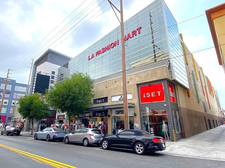 800 E 12th St, Los Angeles, CA à louer - Photo du bâtiment - Image 2 de 14