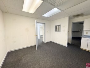 816 Broad St, Meriden, CT à louer Photo intérieure- Image 2 de 7