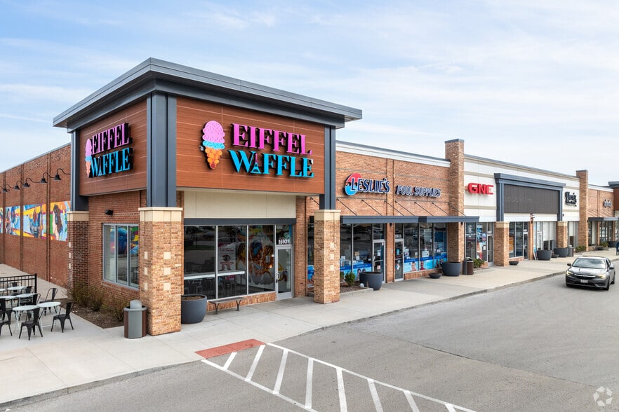 15921-16199 S Harlem Ave, Tinley Park, IL for lease - Primary Photo - Image 1 of 3