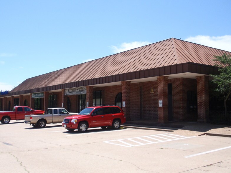 212 Old Grande Blvd, Tyler, TX for lease - Building Photo - Image 1 of 5