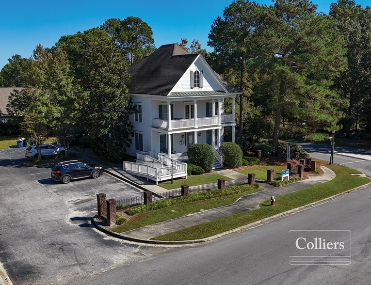 1713 Woodcreek Farms Rd, Elgin, SC à louer - Photo du bâtiment - Image 3 de 4