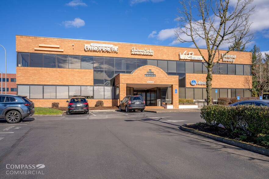 10001-10117 SE Sunnyside Rd, Clackamas, OR à louer - Photo du bâtiment - Image 2 de 20