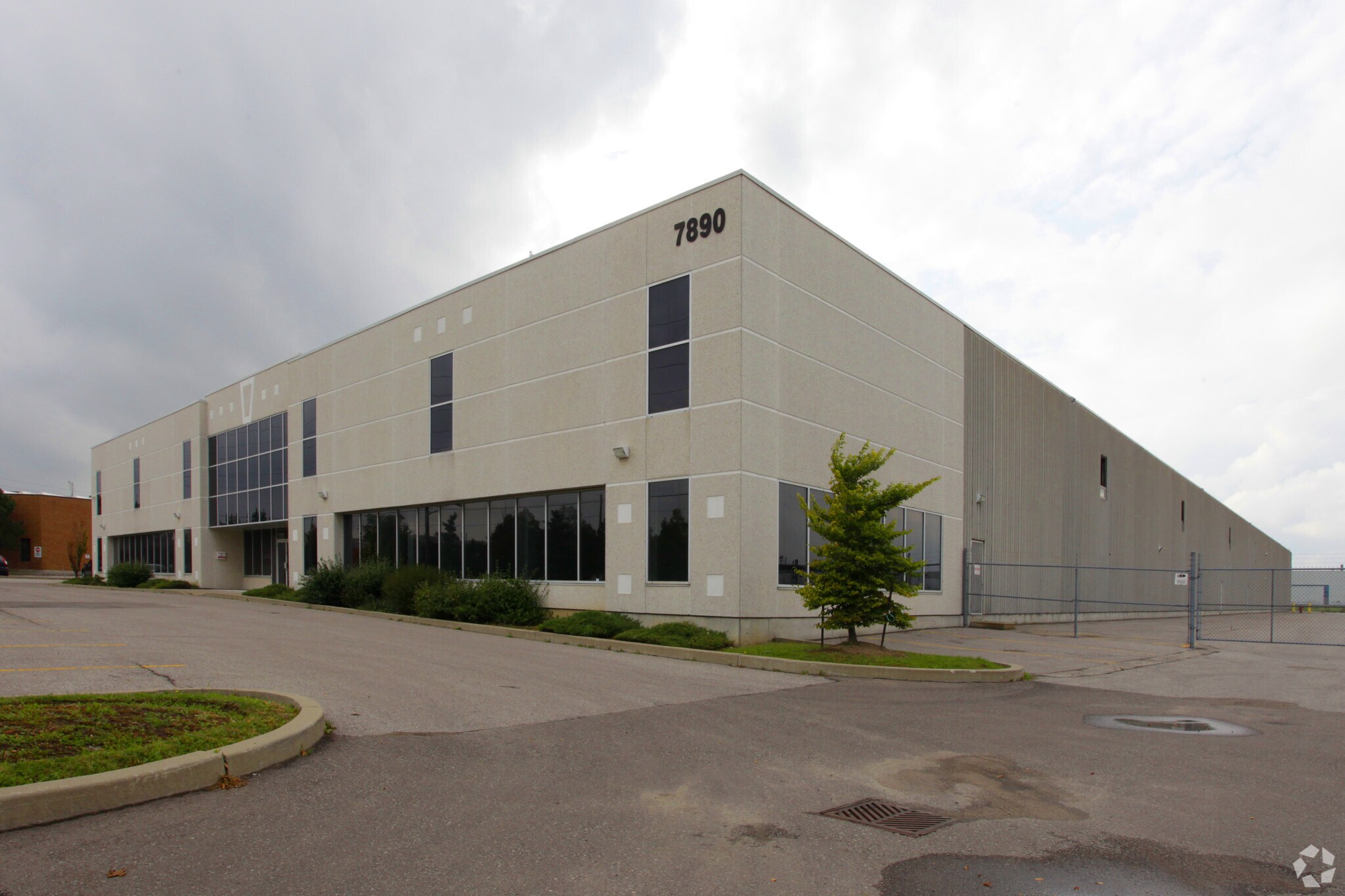 7890 Tranmere Dr, Mississauga, ON à vendre Photo principale- Image 1 de 1