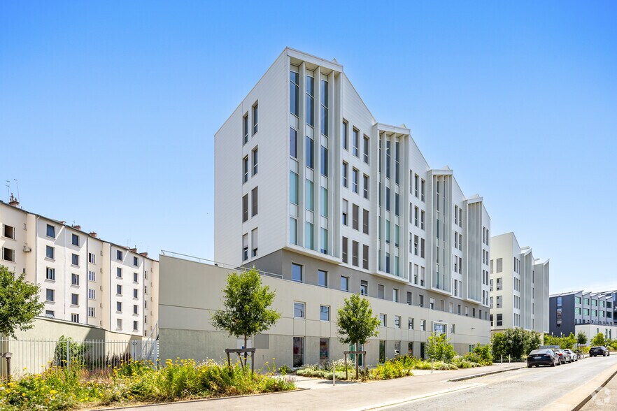 23-25 Rue Paul Duvivier, Lyon à louer - Photo du bâtiment - Image 3 de 10