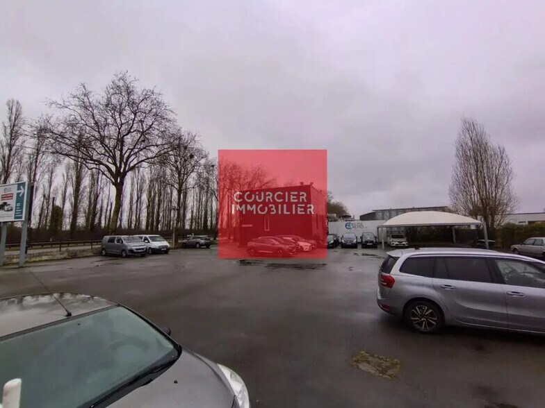 185 Route Nationale 10, Coignières à louer - Photo du bâtiment - Image 2 de 9