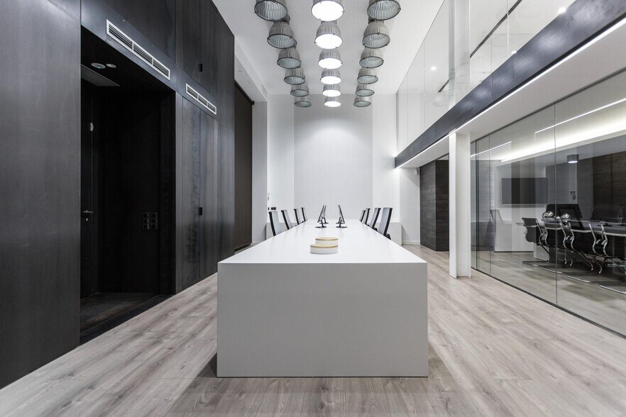 Calle Doce de Octubre, 10, Córdoba, Córdoba à vendre - Photo du bâtiment - Image 2 de 20