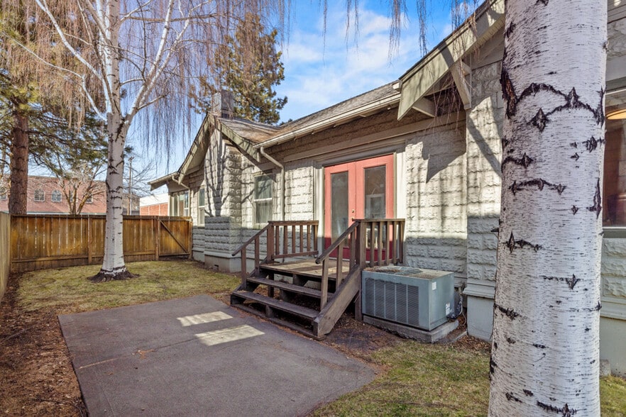 514 Walnut Ave, Klamath Falls, OR for sale - Building Photo - Image 3 of 24