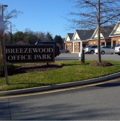 10718 Ballantraye Rd, Fredericksburg, VA à louer - Photo du bâtiment - Image 3 de 4