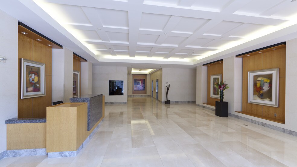 701 8th St NW, Washington, DC à louer - Hall d’entrée - Image 2 de 16