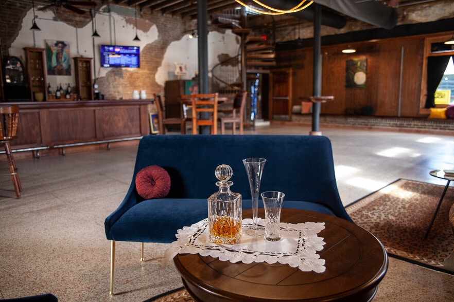 1427 Oretha Castle Haley Blvd, New Orleans, LA à vendre - Photo du bâtiment - Image 2 de 39