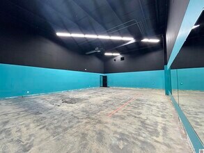 3160 Parisa Dr, Paducah, KY for lease Interior Photo- Image 2 of 13