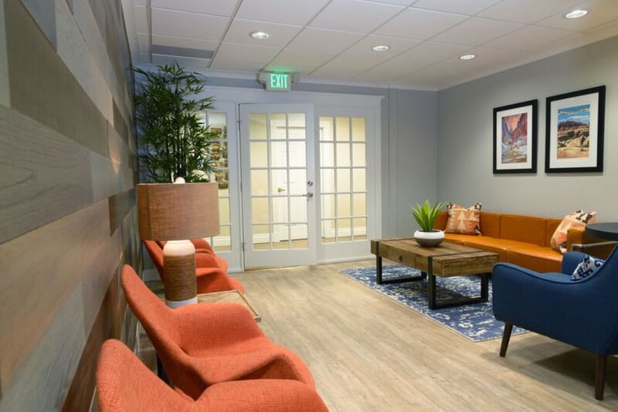 2651 W South Jordan Pkwy, South Jordan, UT à louer - Photo intérieure - Image 2 de 8