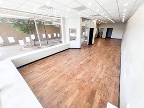 1000-1108 N Midkiff Rd, Midland, TX à louer Photo intérieure- Image 2 de 6